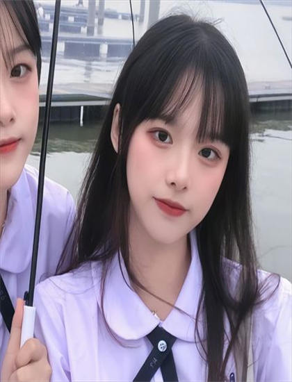 中字儿媳妇在线观看免费版电视剧_高清视频二区_戎装女人